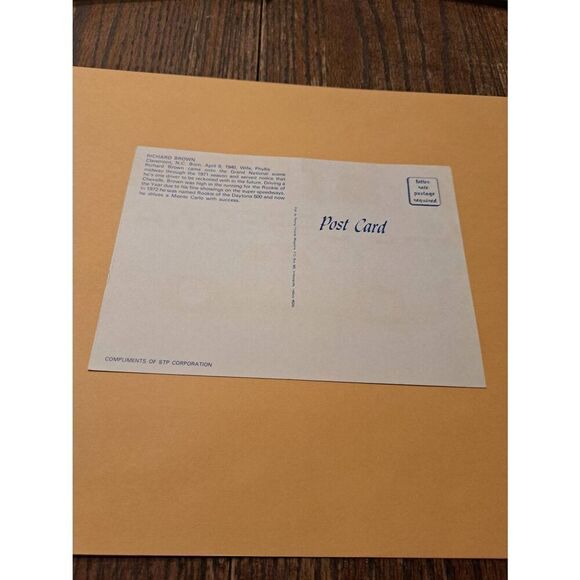 Vintage Richard Brown #44 NASCAR Postcard STP Racing Pictorial USA Unused - Picture 2 of 2